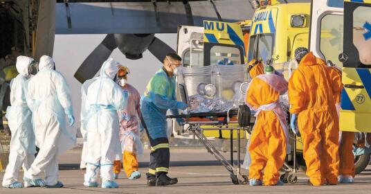 新冠病毒傳染性正在減弱？ 世衛強調「毒性未減」