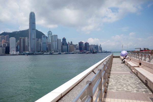 本港私營經濟續好轉 5月PMI升至43.9