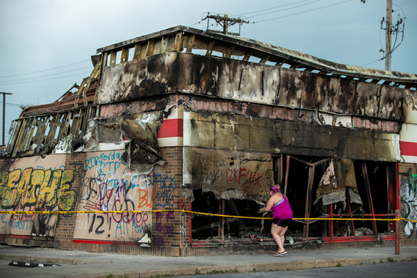 美国会报告：美国經濟恢復或需10年
