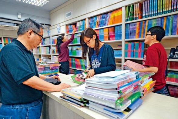 调查：九成非本地大學生學習受影響