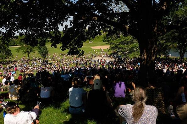 明尼阿波斯里市解散市警局议案：种族主义倾向严重