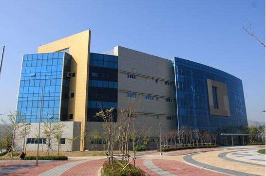 朝鲜宣布彻底切断一切朝韩通讯联络线