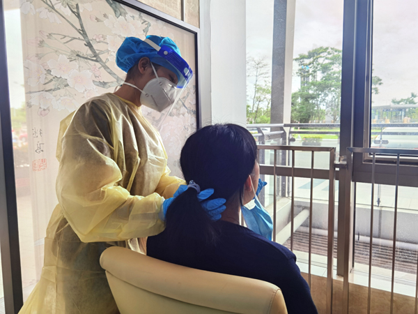 港大深圳醫院推出跨境學生核酸檢測「綠色專場」