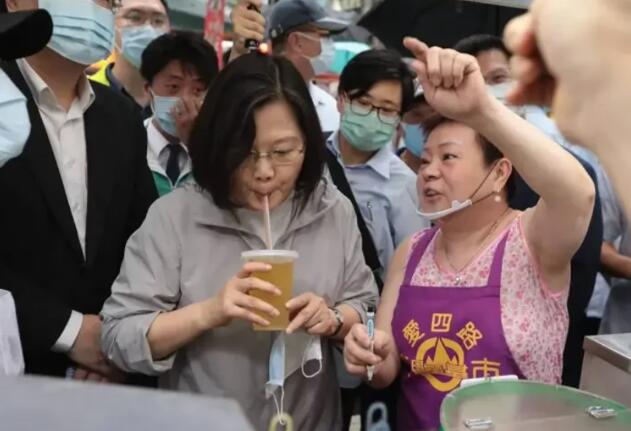 民众要求对日本强硬 蔡英文不理会