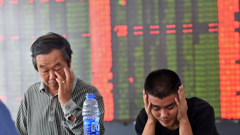 【午评】创业板强势翻红沪指跌0.38% 医疗行业领涨