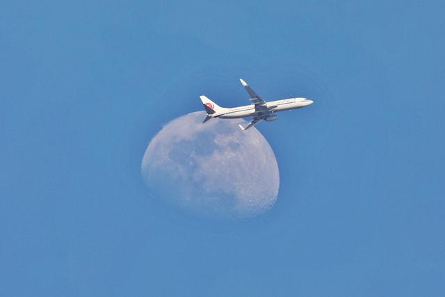 中美將允許雙方每週各運營四班航班