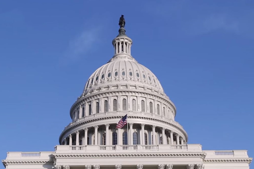 中日英三大债权国齐抛美债，係今年首次