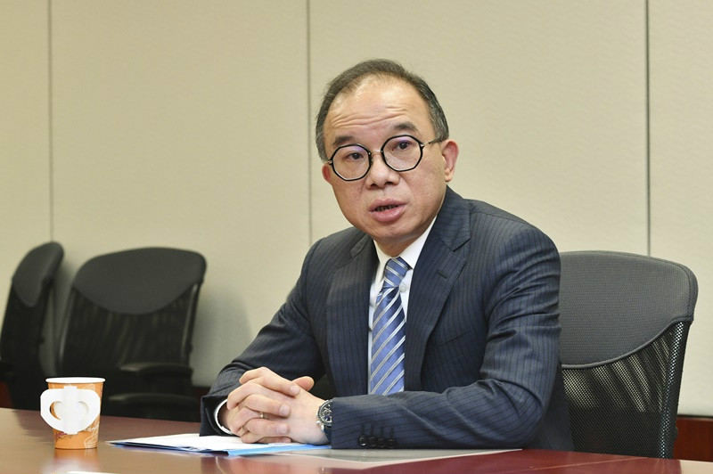 曾國衞：參選人反國安法令人質疑