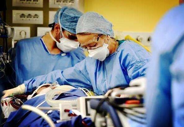 機構料美10月死亡超20萬例