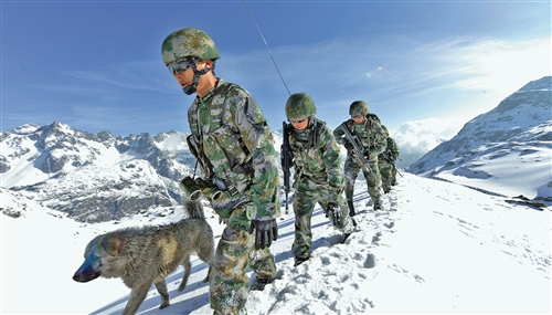 西藏军区某旅加强低温缺氧条件下战备训练