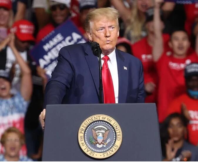 特朗普重启竞选集会首炮未打响