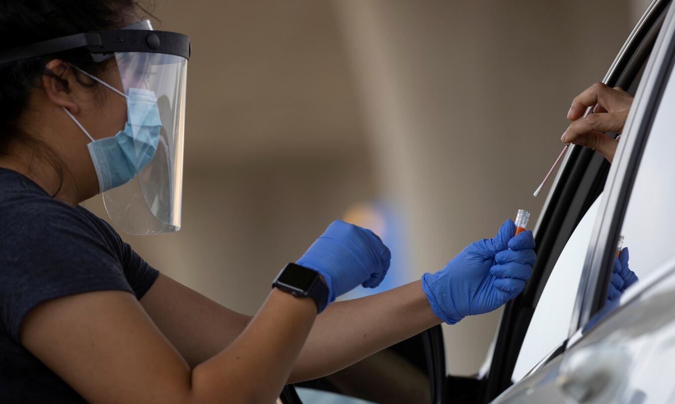 美確診破240萬 多州宣布叫停經濟重啟