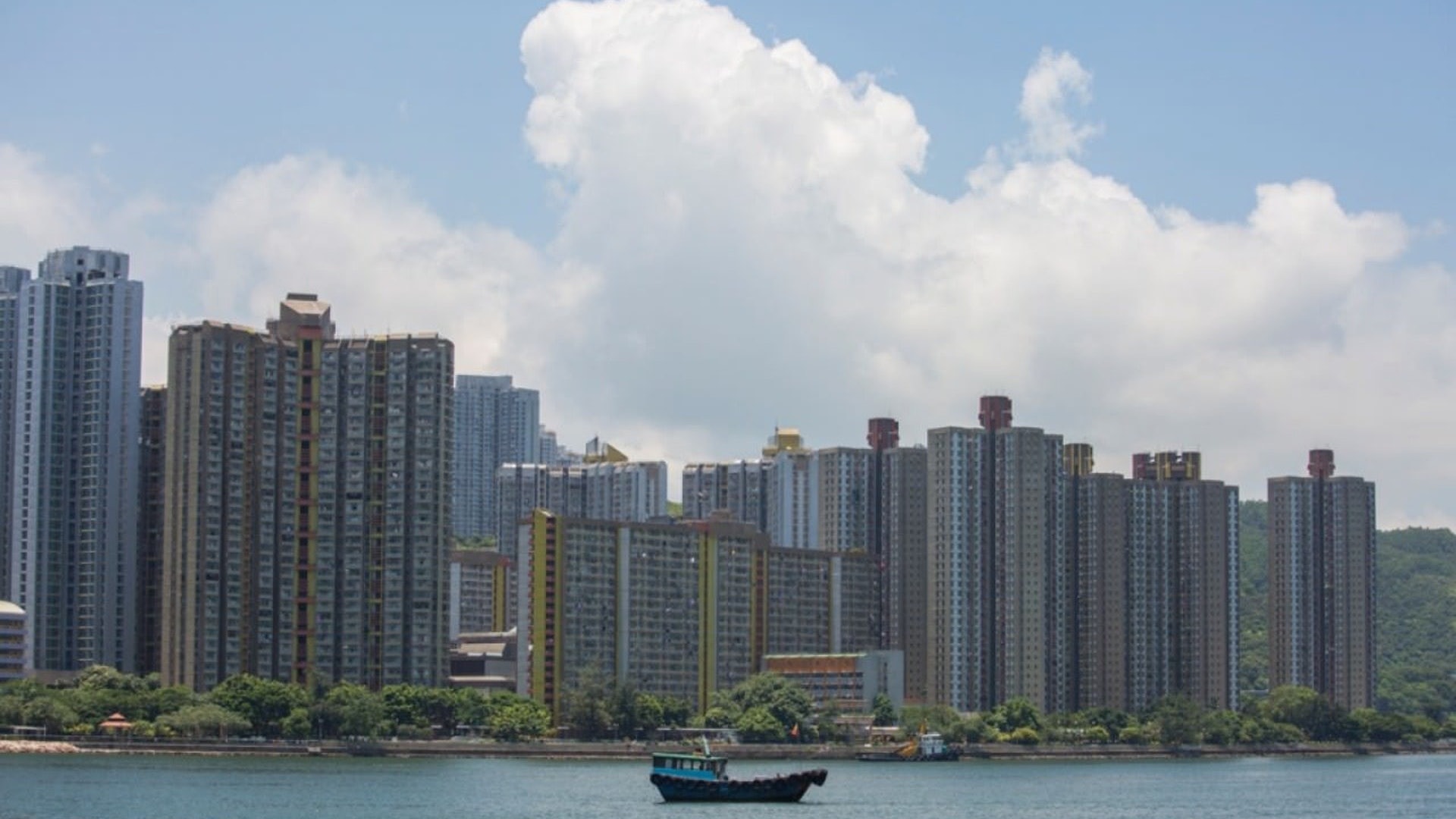 差估署5月私樓售價指數升2% 租金連跌9個月