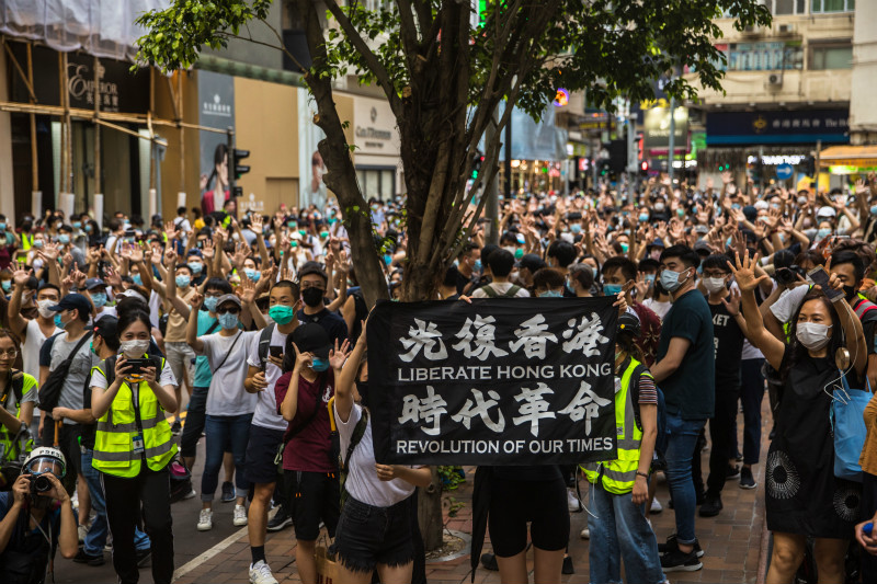 「港独」分子试图打擦边球 港府明确：「光复香港」口号违法！