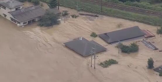 日本熊本和鹿儿岛遭受罕见暴雨 8人下落不明