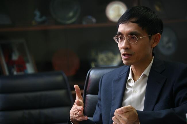 陳弘毅：中央提出新社會契約