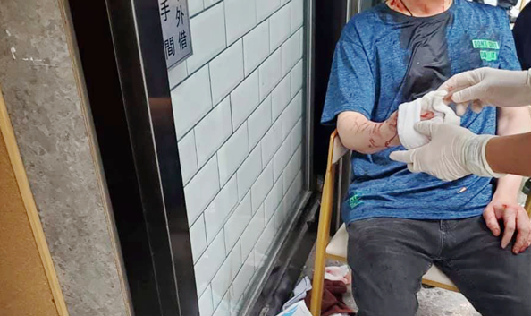 返分店開舖遇襲 冰室大廚遭爆樽