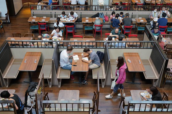 餐飲業憂本月生意額跌兩成