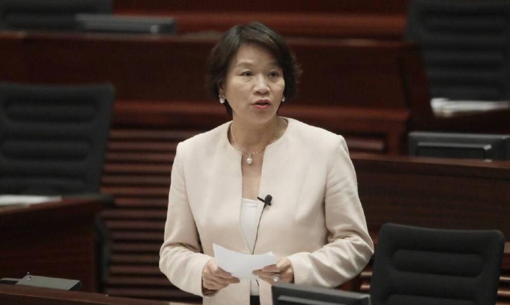 梁美芬促集中採i購內地試劑 料檢測費可降至500元以下