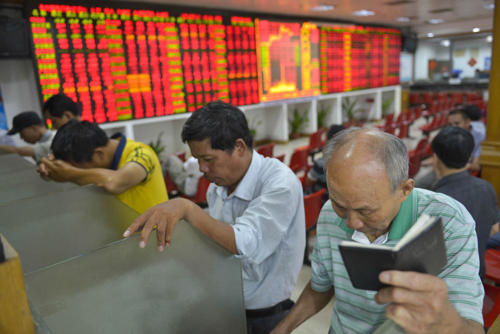 【收评】A股全线上涨创指涨近4% 成交额连续6天破1.5万亿