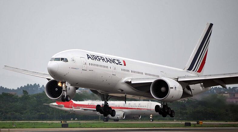 法国单方面削减中方航班 中使馆：令人费解