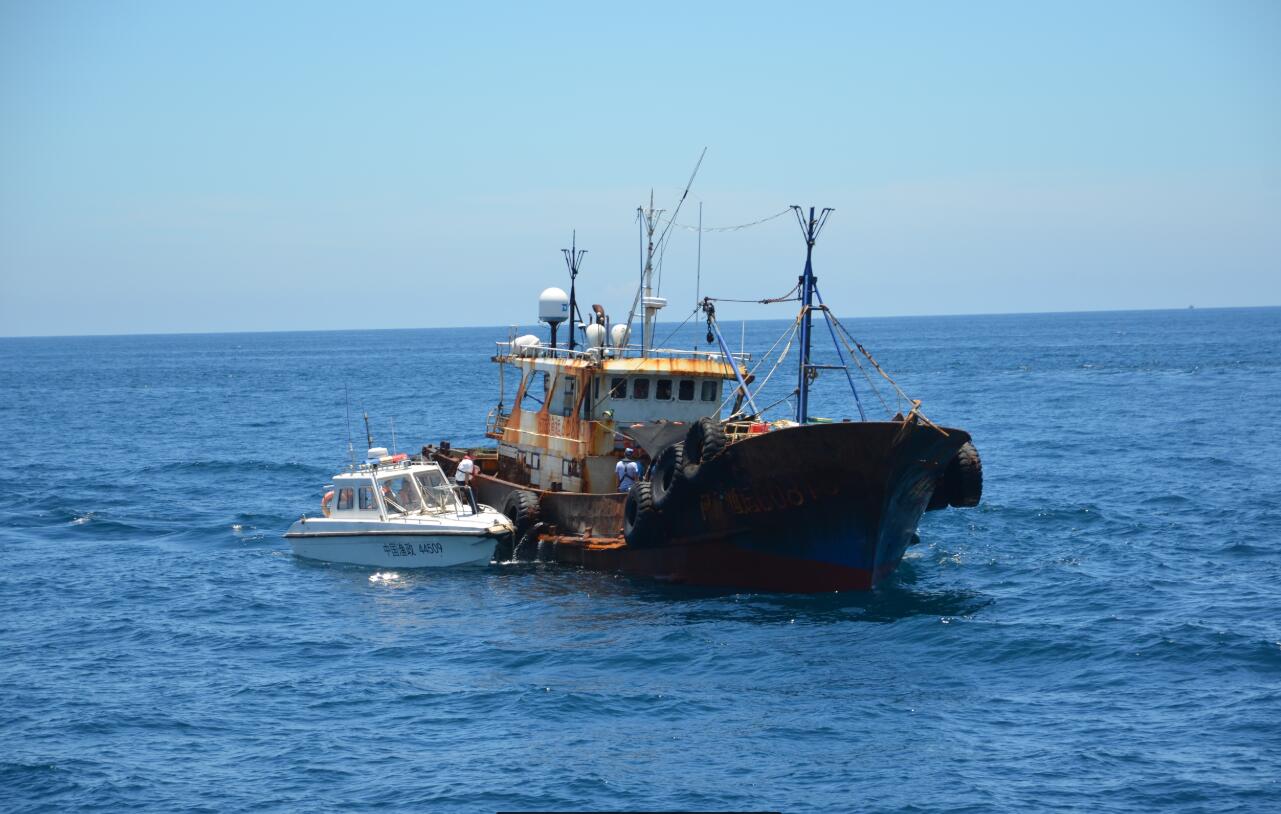 廣東在粵閩交界海域查獲7艘違規作業漁船