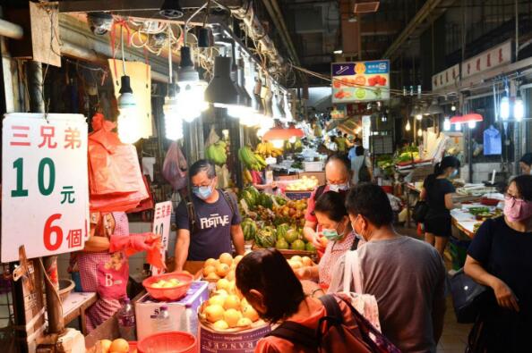 許樹昌籲私企允許僱員在家工作 何栢良促爆疫街市休業清洗