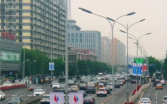 內地經濟穩步復蘇