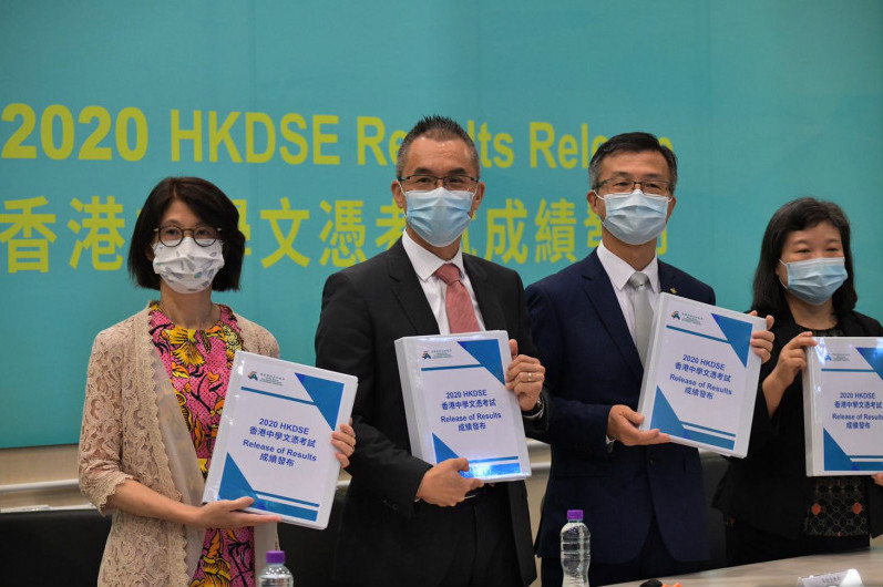 DSE 7名考生獲7科5** 2人屬「超級狀元」