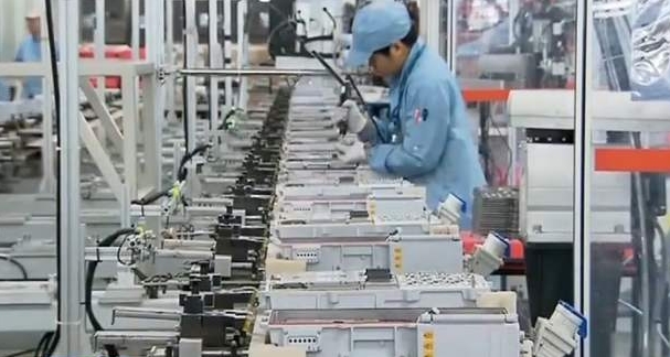 工信部：工业生产基本回归正轨 新产业新业态逆势增长