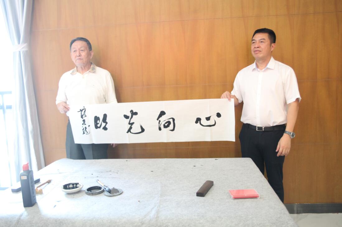  著名作家深圳行首站啟動  蔣子龍盛讚光明深圳之後勁所在