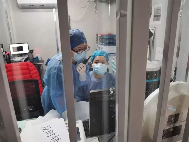 内地昨日新增21例确诊病例 本土15例