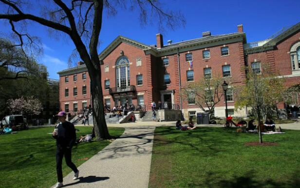 美政府出台新规限制新入学国际学生入境