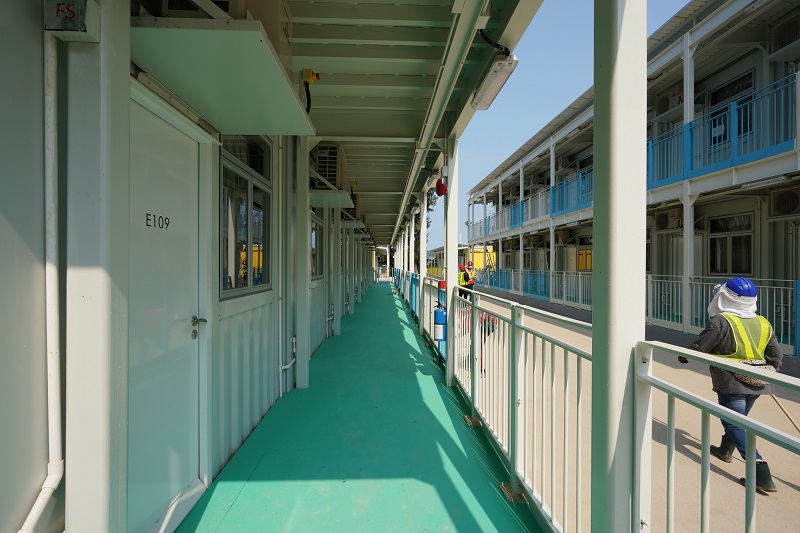 疫情极严峻 港版方艙醫院最快一周啟用