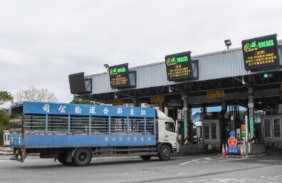 羅湖區新冠肺炎疫情防控指揮部通告：一名港籍貨車司機確診