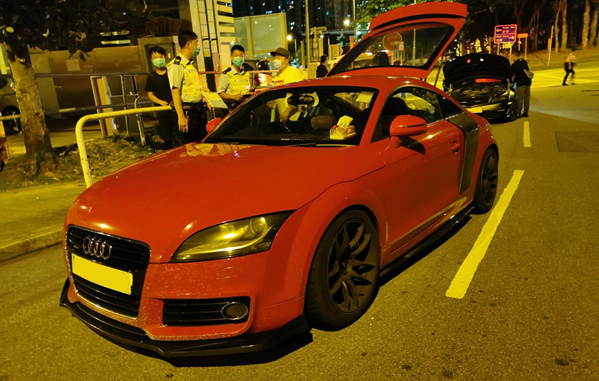 6輛車涉非法改裝遭警方扣查