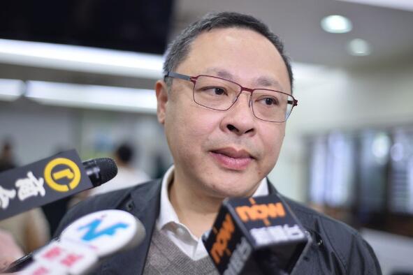 政研會聯署促革戴耀廷教席