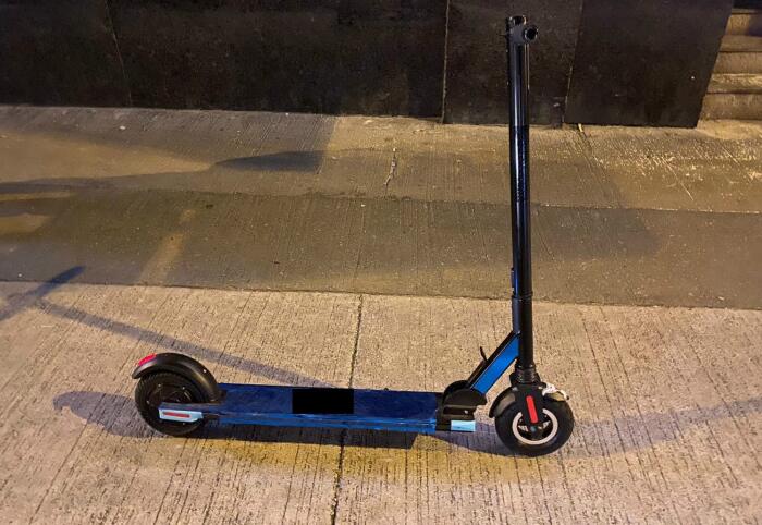 警方西九龍打擊非法電動車 10人被捕