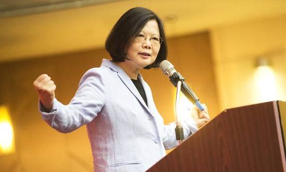 不敢在蔡英文面前「代表中國」 台口罩廠緊急改口