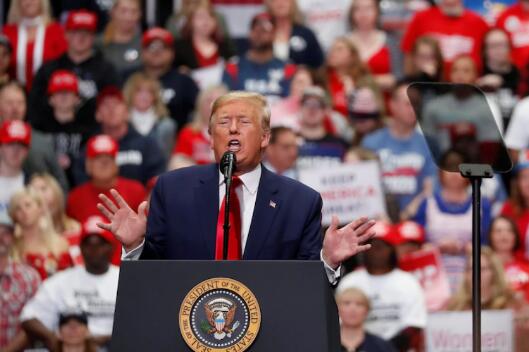 稱郵寄投票最具欺騙性 特朗普暗示希望推遲選舉