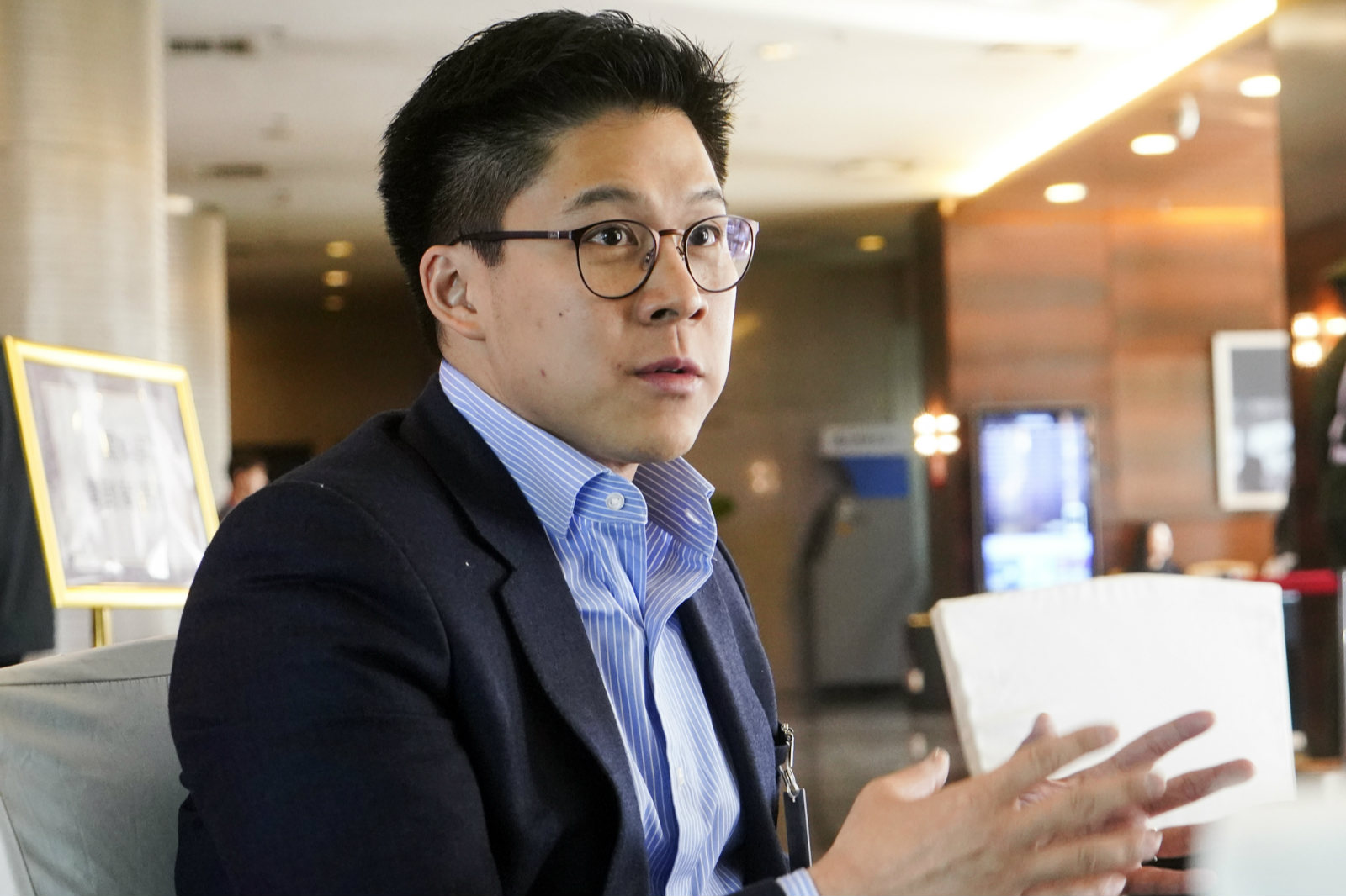 力撐特區政府押後選舉  霍啟剛：暫停選舉工程 與港人齊心抗疫