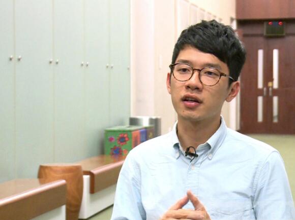 羅冠聰宣布與親人斷絕關係不往來