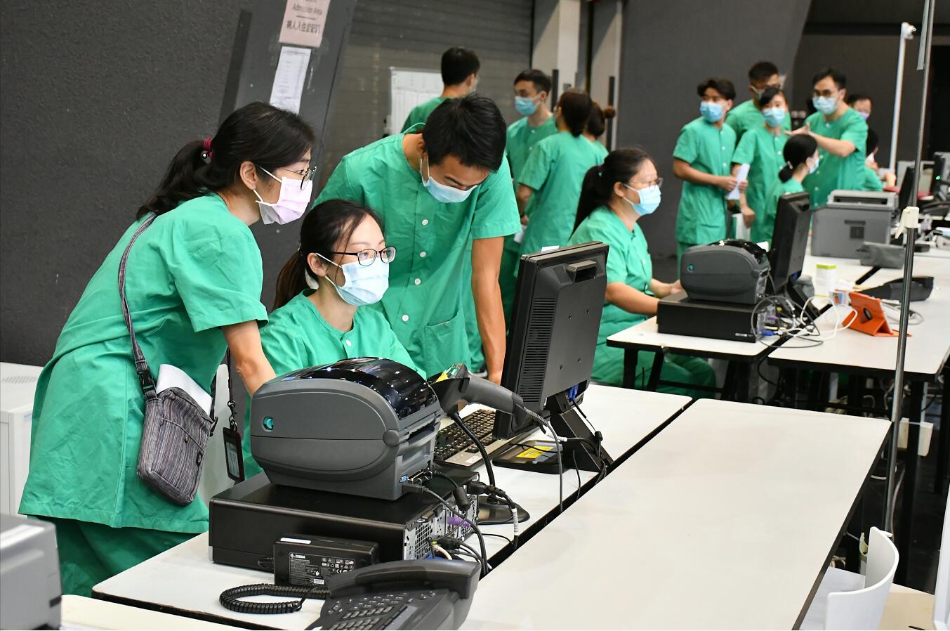 連續第11日單日破百 本港新增125宗確診