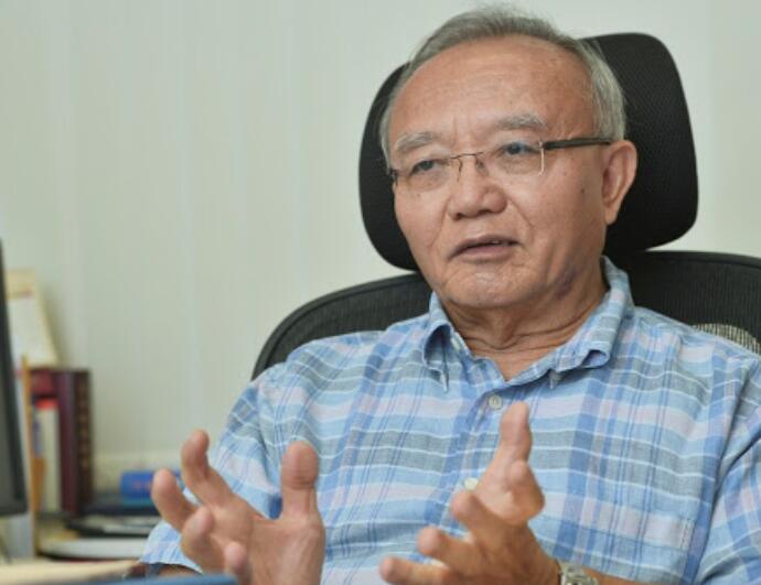 刘兆佳：负责任政府不可能冒风险勉强进行选举