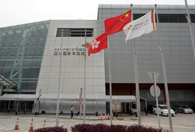 消息指政府考慮在亞博館二期用地和啟德郵輪碼頭附近建臨時醫院