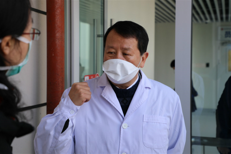 武漢亞心總醫院謝俊明：將派20化驗師來港助檢測