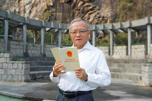 劉兆佳駁大律師公會聲明 指政治表態多於法律根據