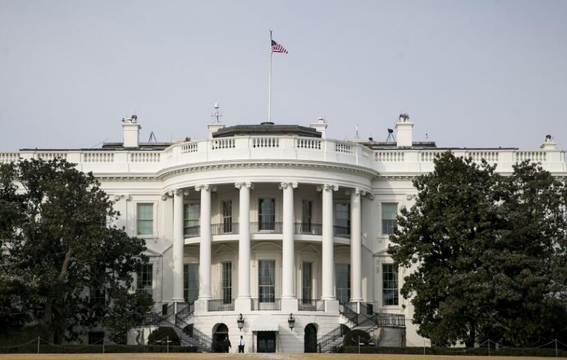 美解除全球旅警 維持香港為疫情高風險區