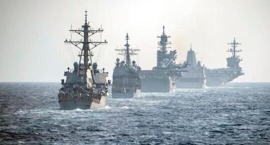 美军动作频频 航母巡逻机同时现身东海南海