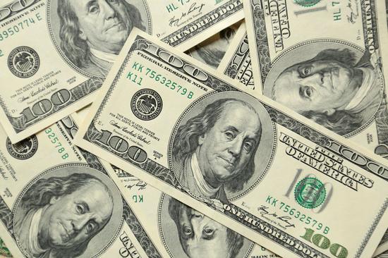 【金融瞭望】美元地位面臨重重挑戰
